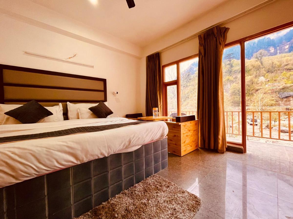 Hotel Beas River Retreat - A Riverside Hotel With Balcony Маналі Екстер'єр фото