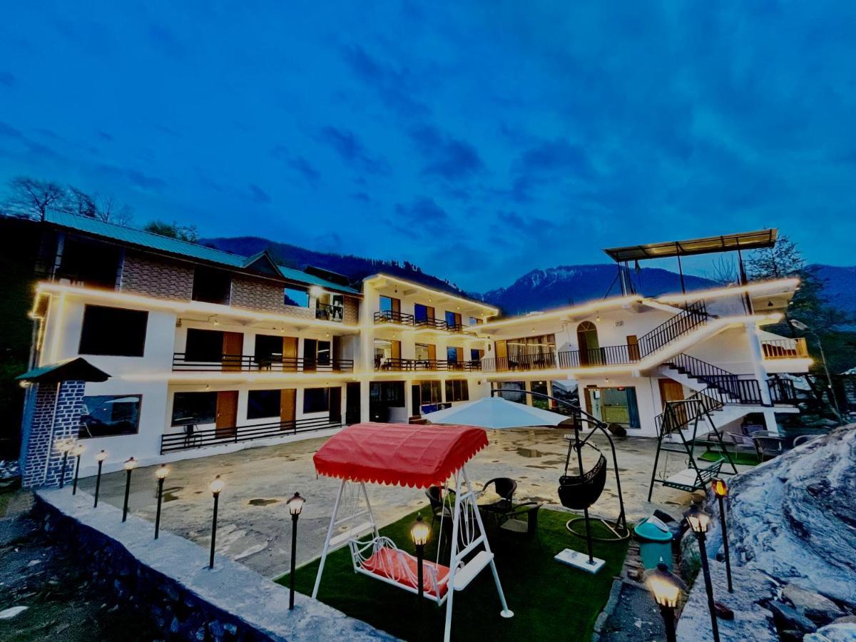 Hotel Beas River Retreat - A Riverside Hotel With Balcony Маналі Екстер'єр фото