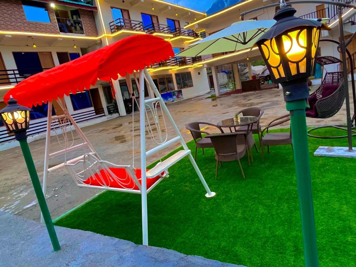 Hotel Beas River Retreat - A Riverside Hotel With Balcony Маналі Екстер'єр фото