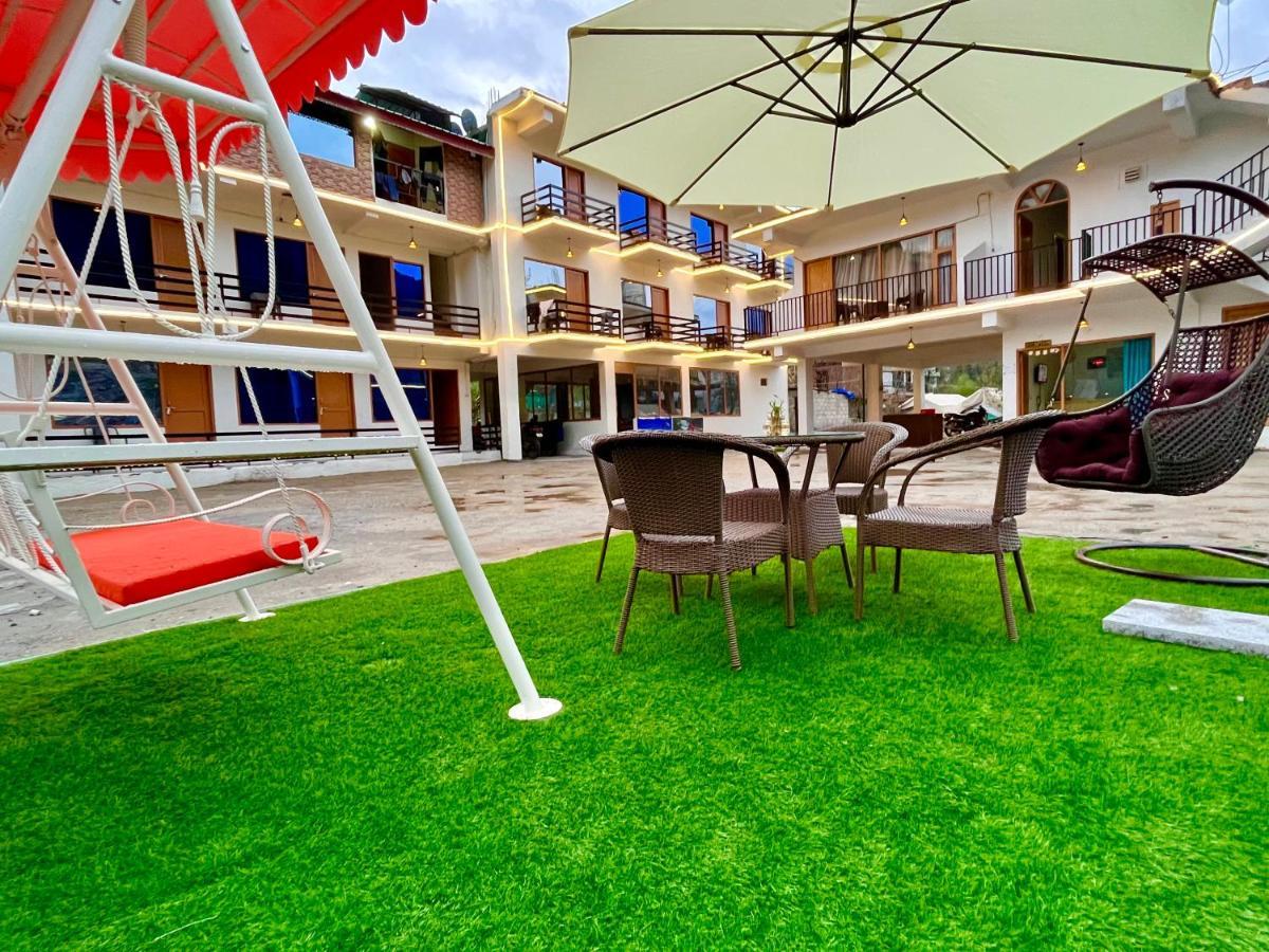 Hotel Beas River Retreat - A Riverside Hotel With Balcony Маналі Екстер'єр фото